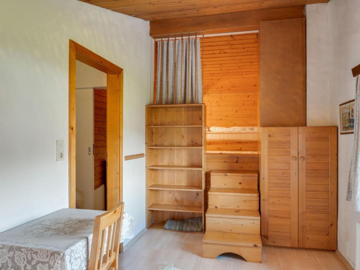 Spacious Chalet In Maishofen Near Forest Exteriör bild